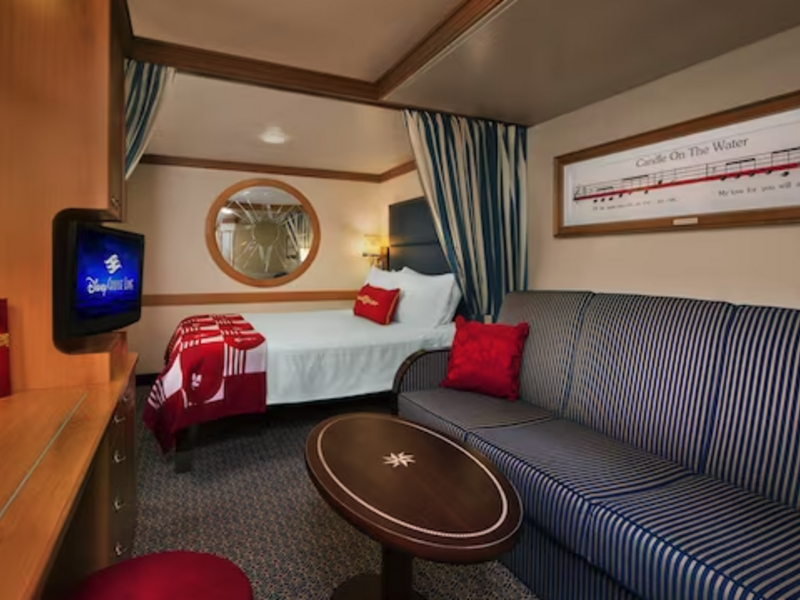 Deluxe Inside Stateroom